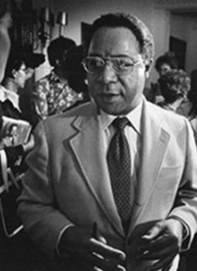 Alex Haley meeting with students after his 1977 talk in at WashU